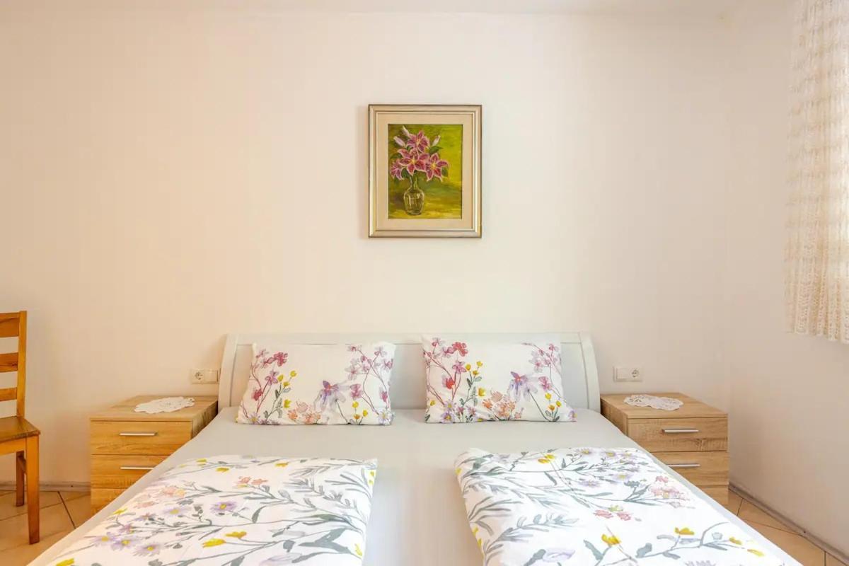 Apartment Mit 78Qm Naturns Luaran gambar