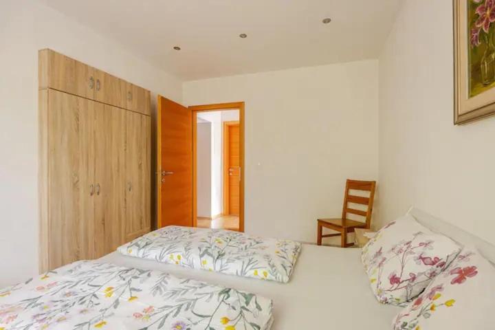 Apartment Mit 78Qm Naturns Luaran gambar